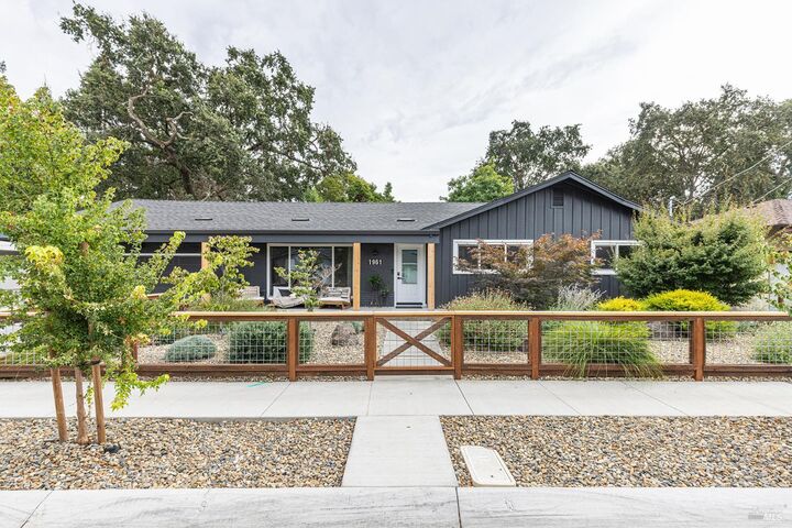1961 Waverly Street  Napa CA 94558 photo