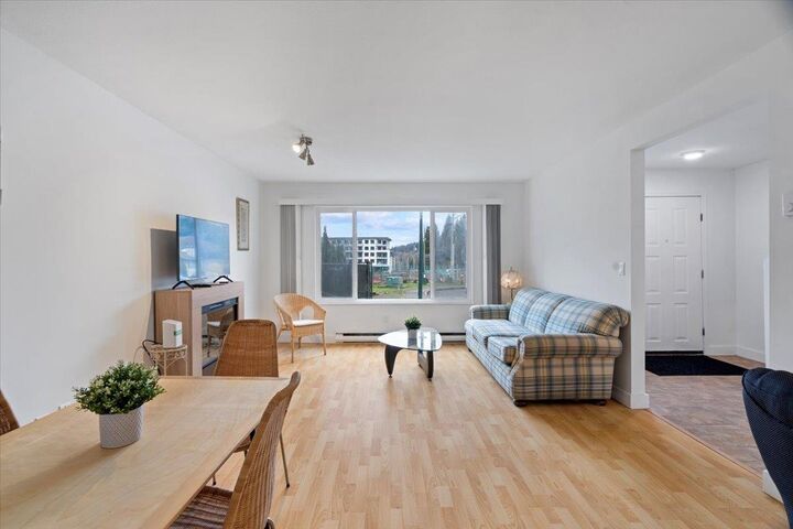 Property Photo: 663-665 Harrison Avenue BC V3J 3Z6
