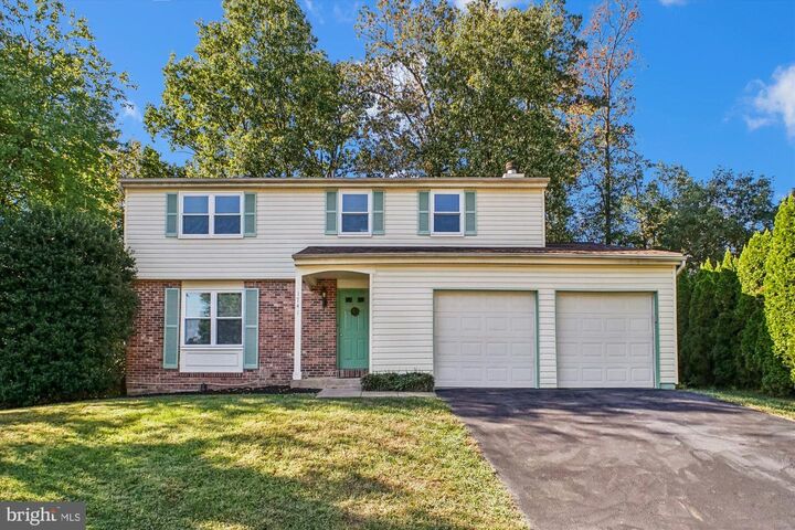 Property Photo:  1741 Whitewood Lane  VA 20170 