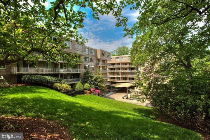 Property Photo:  4100 Cathedral Avenue NW 615  DC 20016 