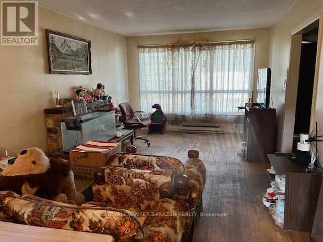 Property Photo: 1274 Woodroffe Avenue ON K2C 2T6