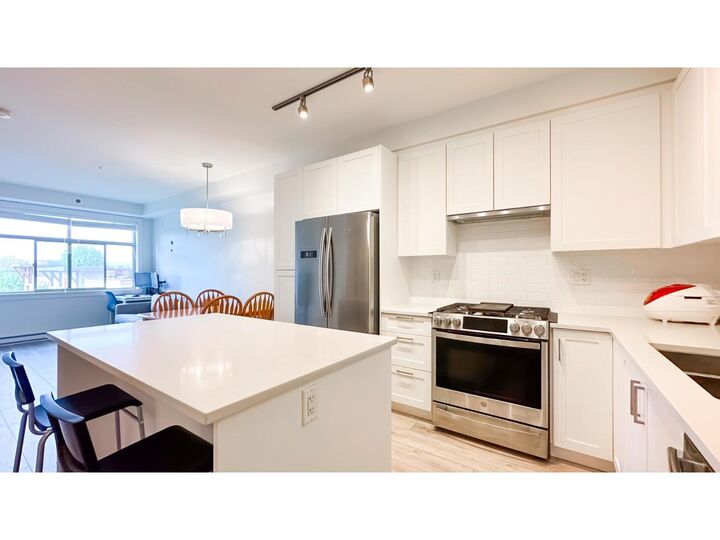 Photo de la propriété: 20673 78 317 BC V2Y 3K1