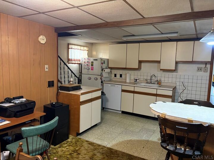 Property Photo:  638 Stewart Street  PA 15921