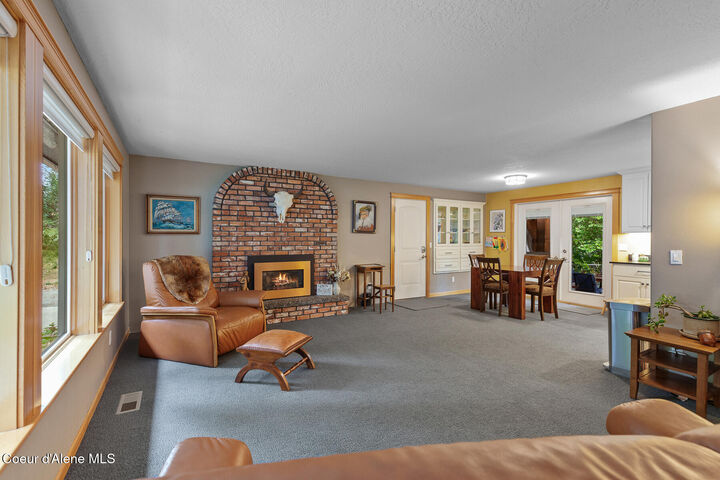Property Photo:  5936 N Pinegrove Dr  ID 83815 