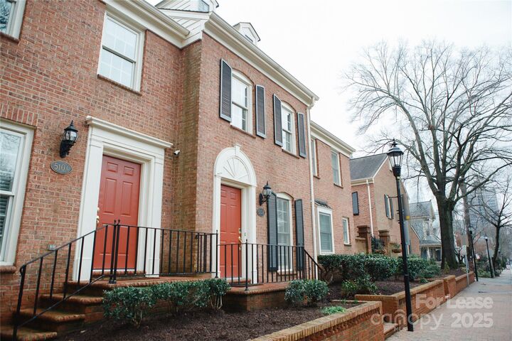 Property Photo:  510 N Poplar Street  NC 28202 