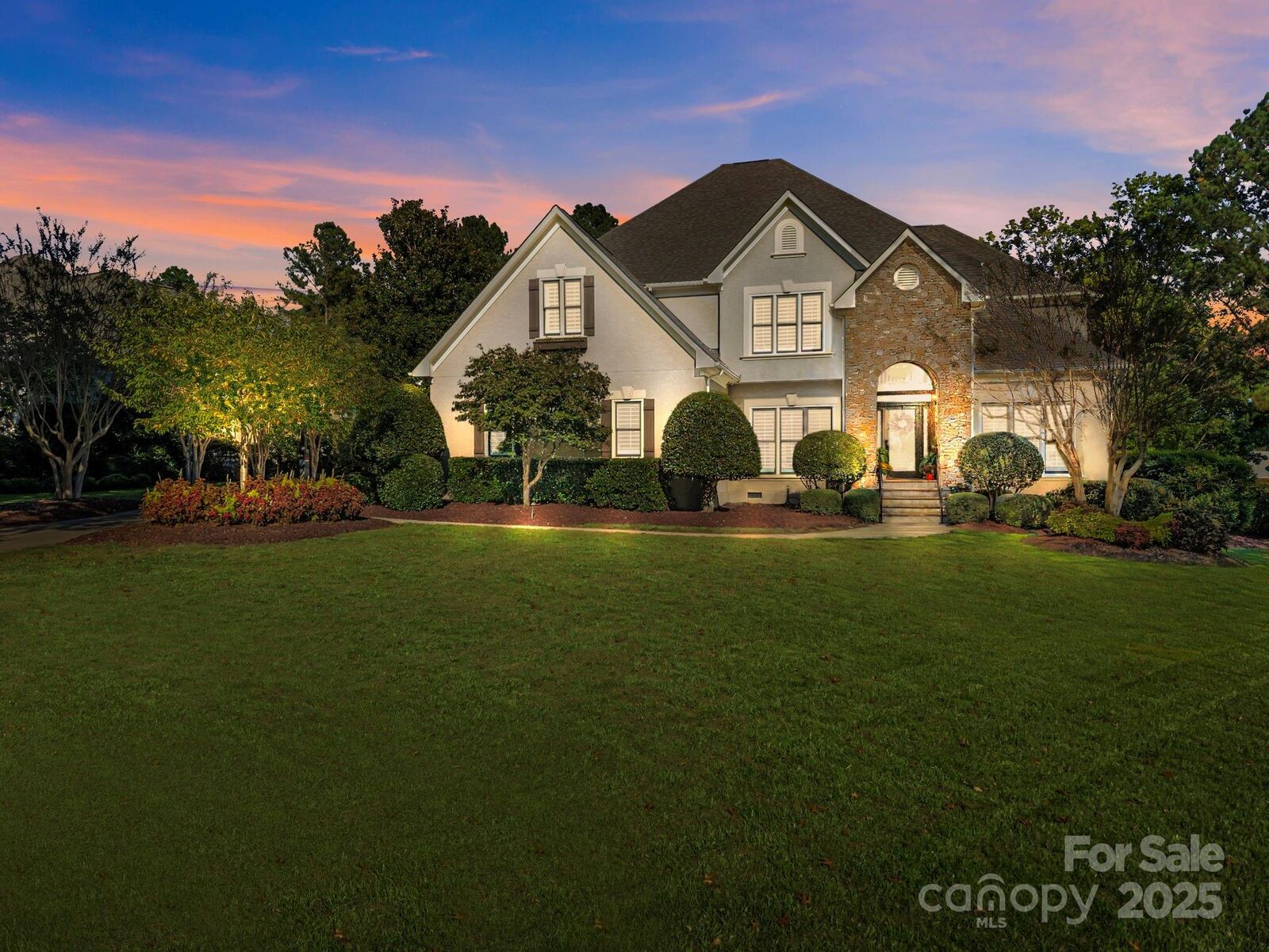 Property Photo:  18714 River Ford Drive  NC 28036 