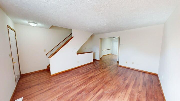 Property Photo: 5273 Brandy Oaks Lane OH 43220