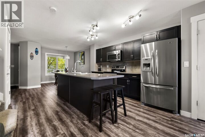 Property Photo:  5330 Universal Crescent  SK S4W 0K7 