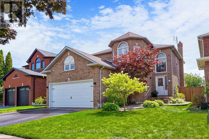 25 Winterberry Drive  Whitby (Rolling Acres) ON L1R 1Z2 photo