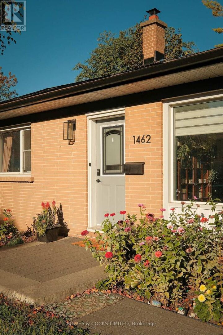 Property Photo: 1462 Westbrook Drive ON K9J 6R4