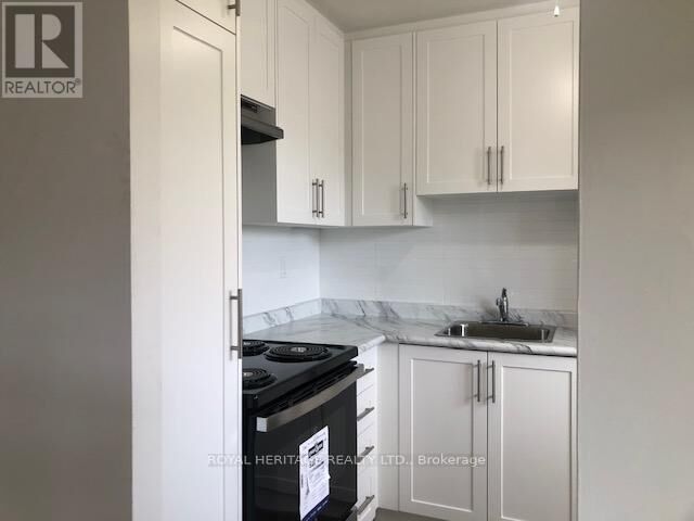 945 Simcoe Street North 103  Oshawa (Centennial) ON L1G 4W3 photo