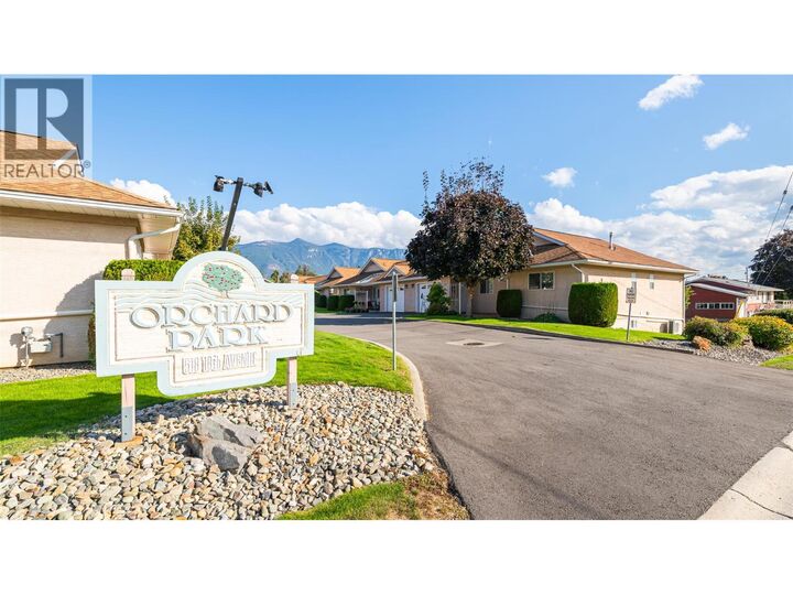 518 18th Avenue 10  Creston BC V0B 1G0 photo