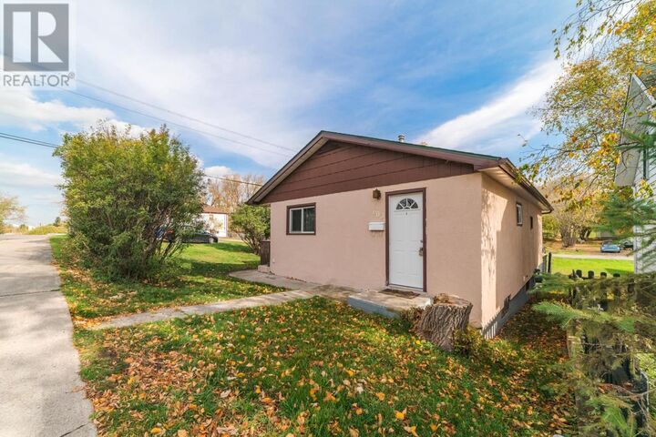 Property Photo: 603 Sixth Ave S ON P9N 2C7