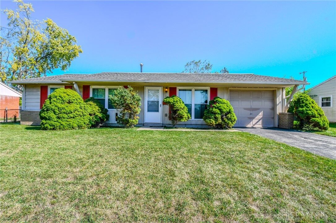 Property Photo: 216 Braun Street OH 45344