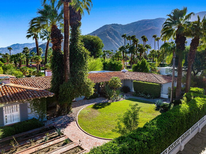 Property Photo:  365 Camino Norte  CA 92262 