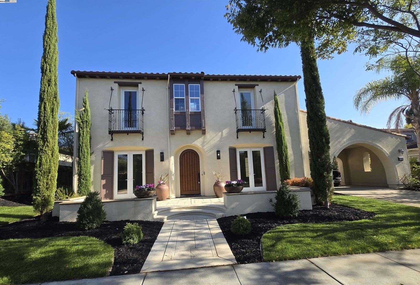 Property Photo:  406 Melrose Ct  CA 94582 