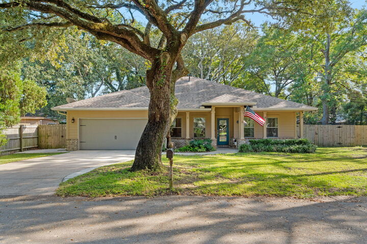 14 Euchee Circle  Fort Walton Beach FL 32548 photo