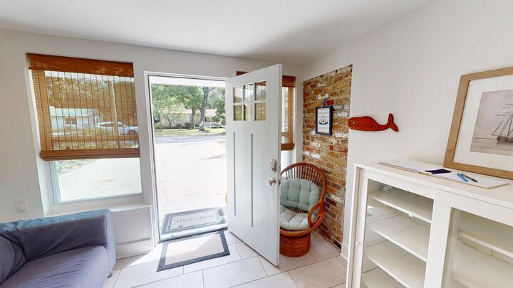 Property Photo:  32 SE Pryor Road  FL 32548 