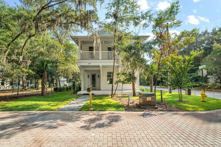 326 E Mitchell Avenue  Point Washington FL 32459 photo