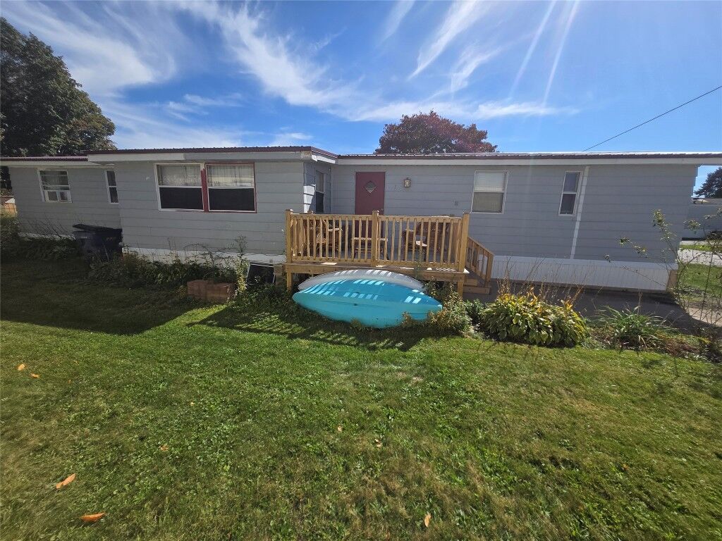 Property Photo:  2713 Ganzer Lane  PA 16506 