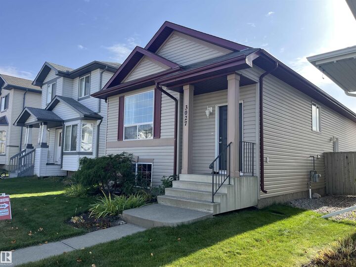 Property Photo: 3027 32 Avenue NW AB T6T 1X1