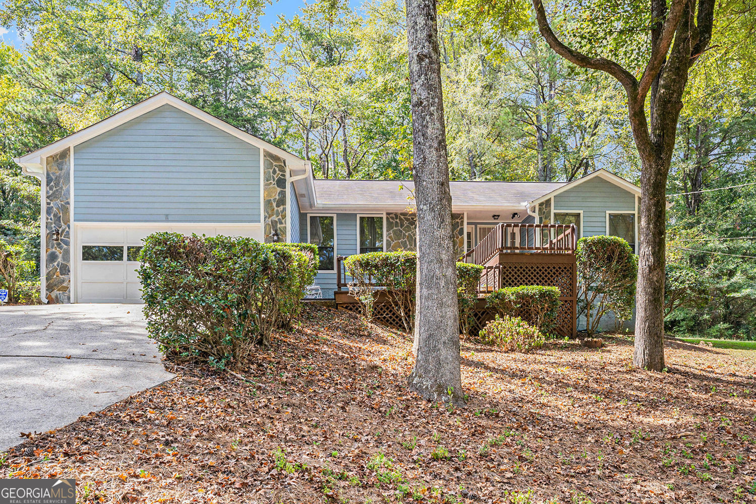 Property Photo:  7583 Sunstone Drive  GA 30236 
