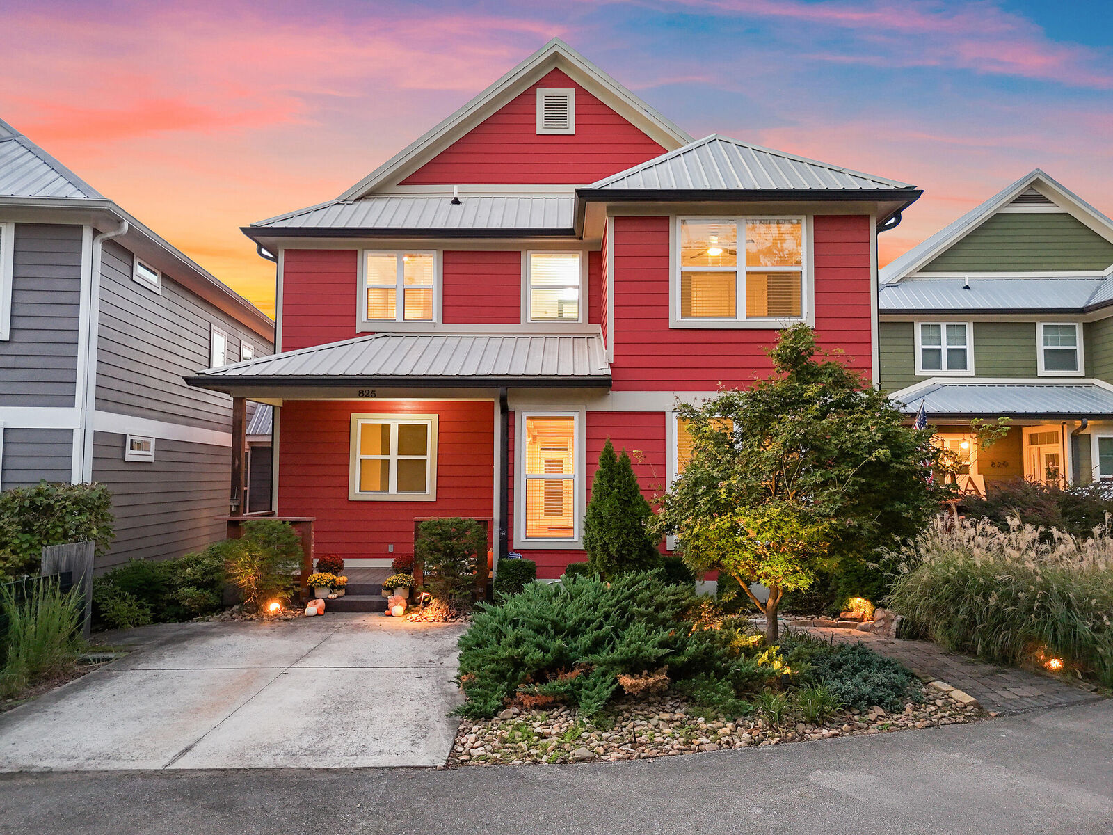 Property Photo:  825 Stellar View  TN 37405 