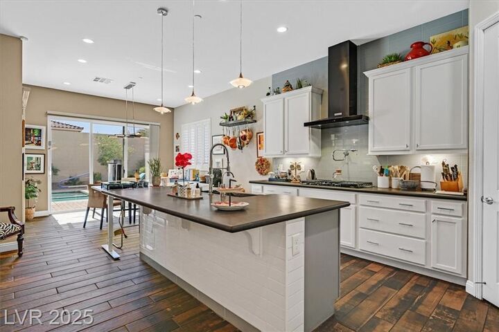 Property Photo:  2561 Amista Drive  NV 89044 