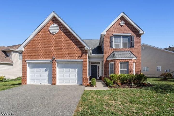 24 Bluffs Ct  Hamburg Boro NJ 07419 photo