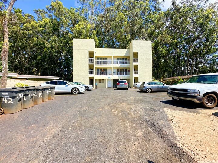 142 Lakeview Circle  Wahiawa HI 96786 photo