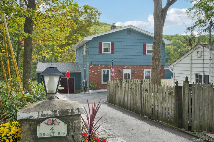 Property Photo:  4 Sunset Road  NY 10974 