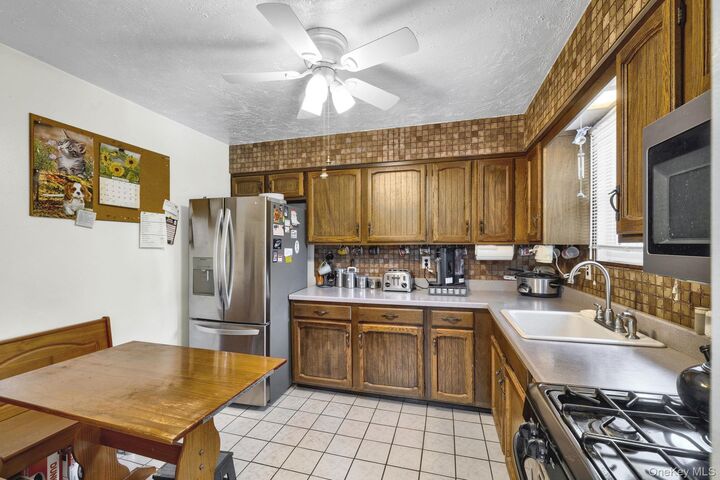 Property Photo:  3 Shelley Road  NY 12603 