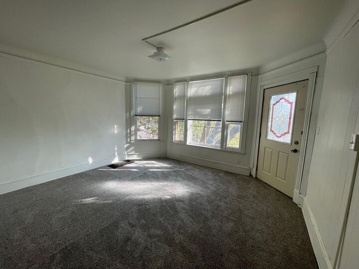 Property Photo: 1901 E Superior St MN 55812