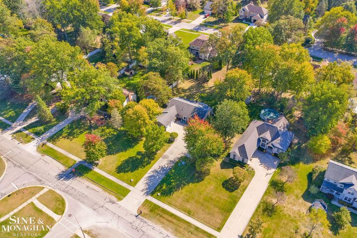 Property Photo: 1233 18th Street MI 48040