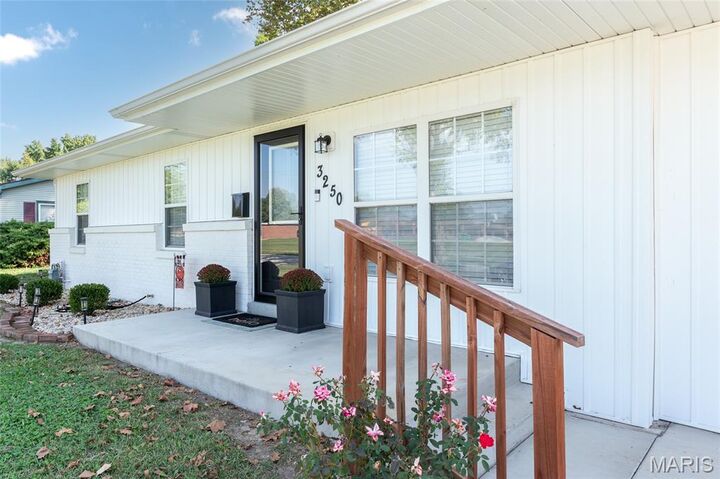 3250 Wabash Avenue  Granite City IL 62040 photo
