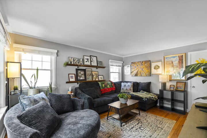 Property Photo:  2209 W Kendall Ave  WI 53209