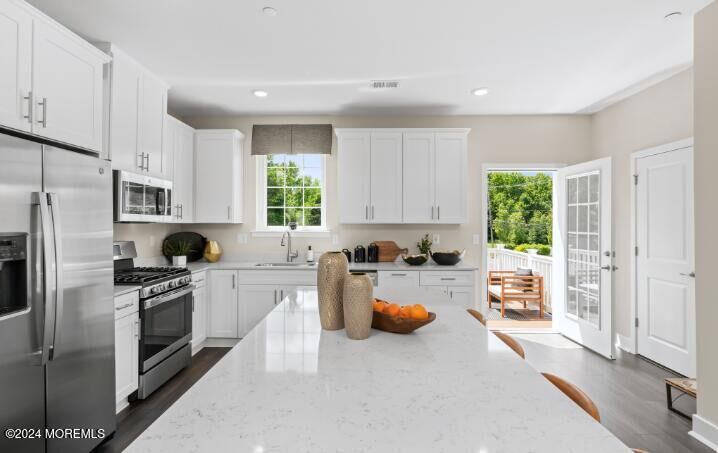 Property Photo:  32 Primrose Court  NJ 07726 