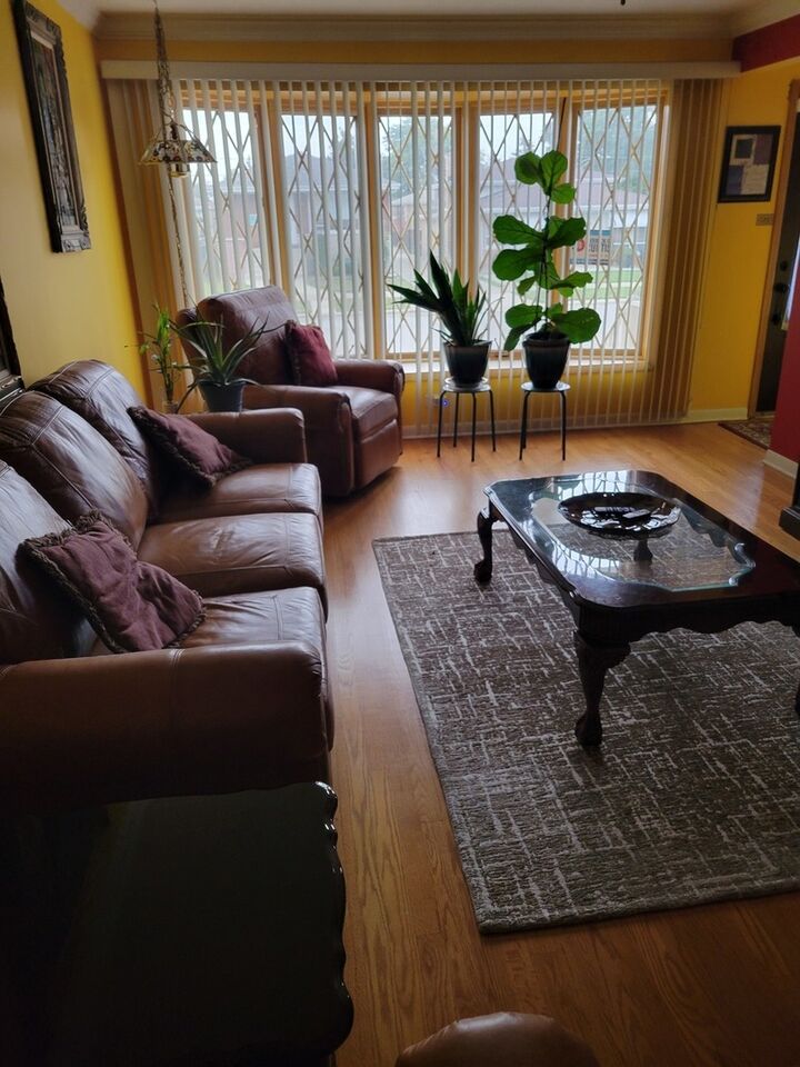 Property Photo:  8554 S Keating Avenue  IL 60652 