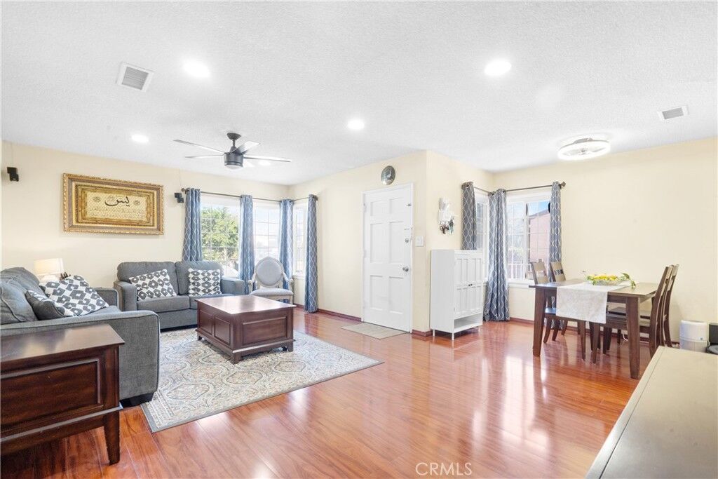 Property Photo: 4132 Lynd CA 91006