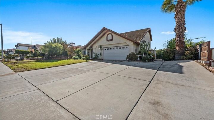 Property Photo:  25591 San Thomas Street  CA 92557 