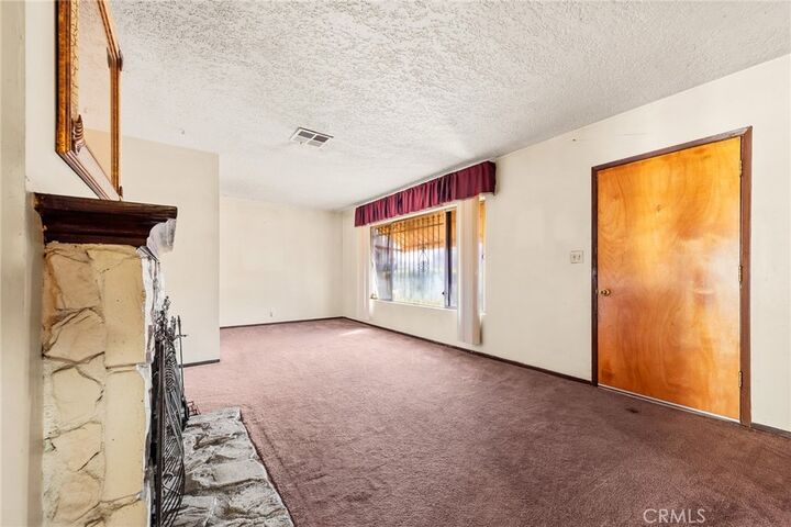 Property Photo:  207 Los Angeles Avenue  CA 91016 
