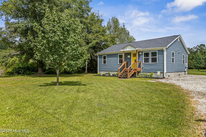 Property Photo:  242 Walton Road  NC 28544 