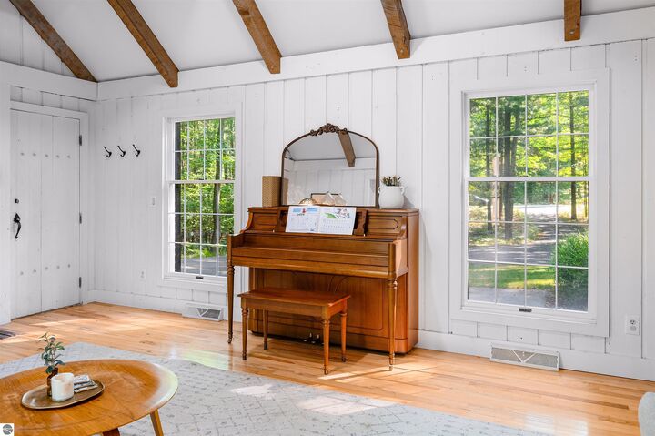 Property Photo: 4081 Westridge MI 49690
