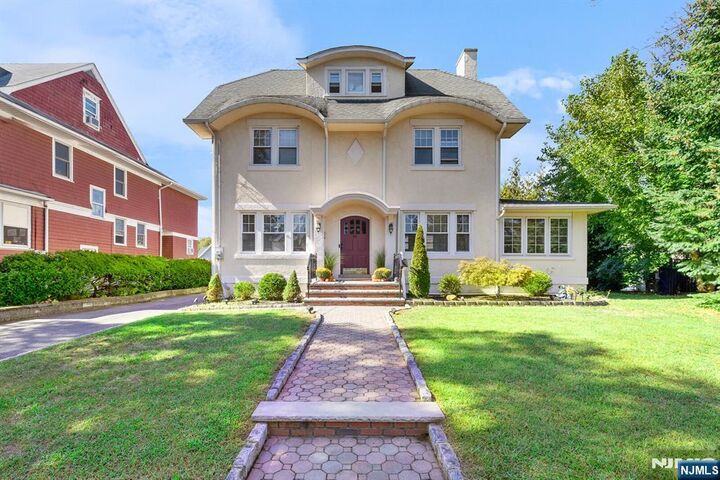 86 Wheaton Place  Rutherford NJ 07070 photo