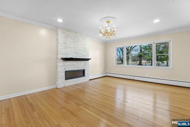 Property Photo:  234 Totowa Road  NJ 07470 