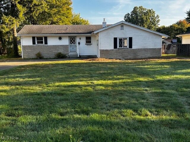 Property Photo:  4314 Kerrybrook Drive  OH 44511