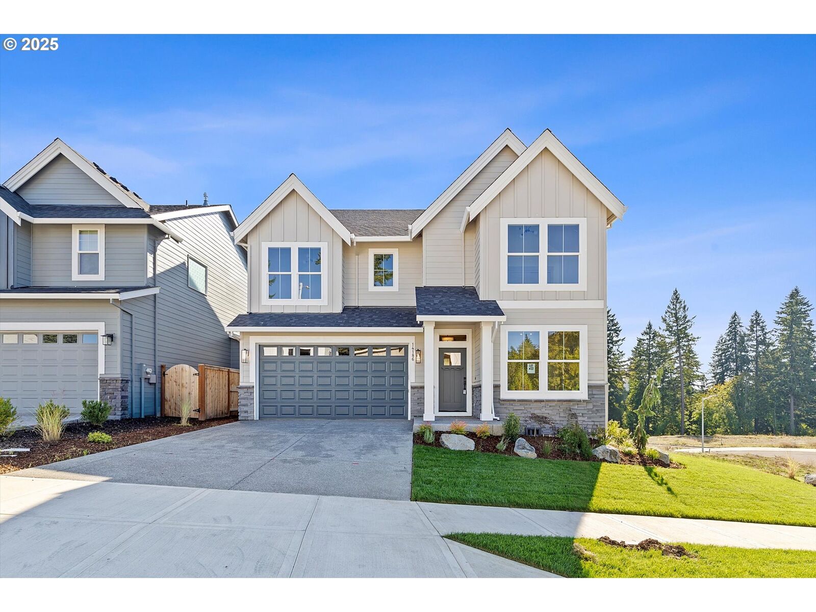 Property Photo:  14186 SE Iseli Ln  OR 97015 