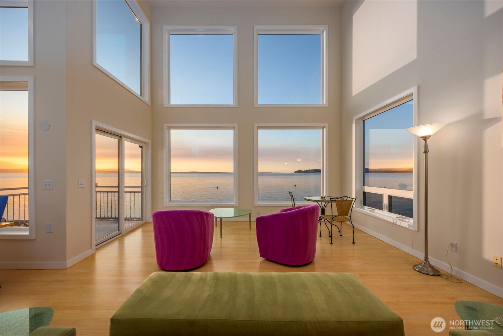 Property Photo:  6436  Ebb Tide Lane  WA 98249 