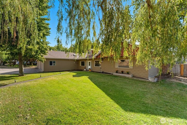 Property Photo: 54068 Walla Walla River Road OR 97862