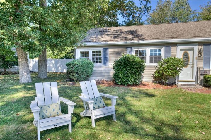 Property Photo:  9 Sherwood Lane  RI 02806 